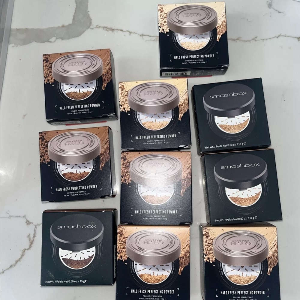 Halo fresh powder. Multiple shades. Contact seller to choose shade for purchase - Picture 4 of 13